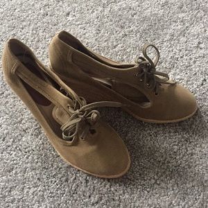 Wedge lace up espadrilles